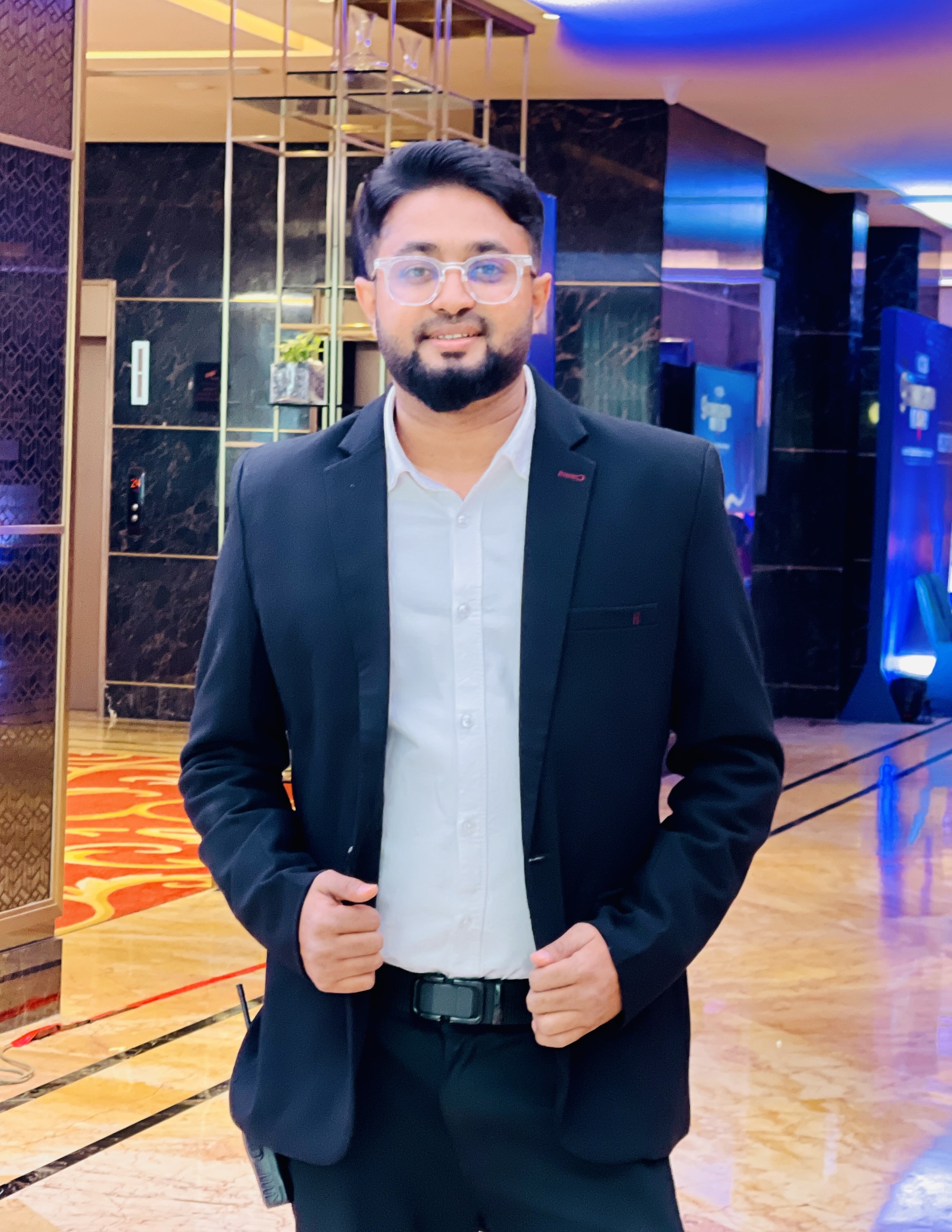 Sobuj Khan